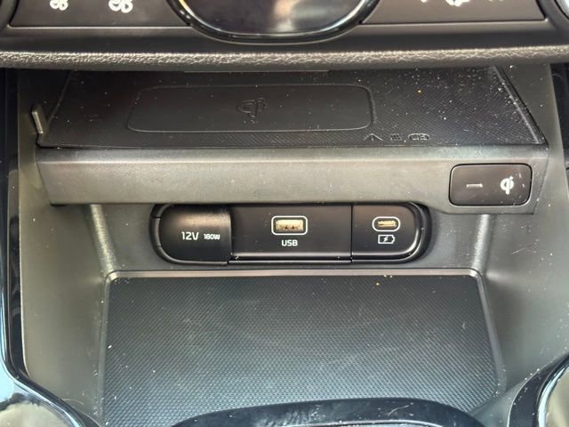 Certified 2025 Kia Soul GT-Line w/ GT-Line Technology Package image 23