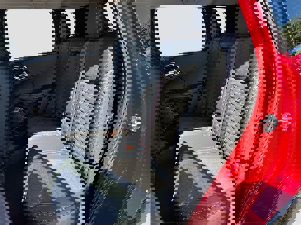 New 2025 Mitsubishi Outlander SE image 26