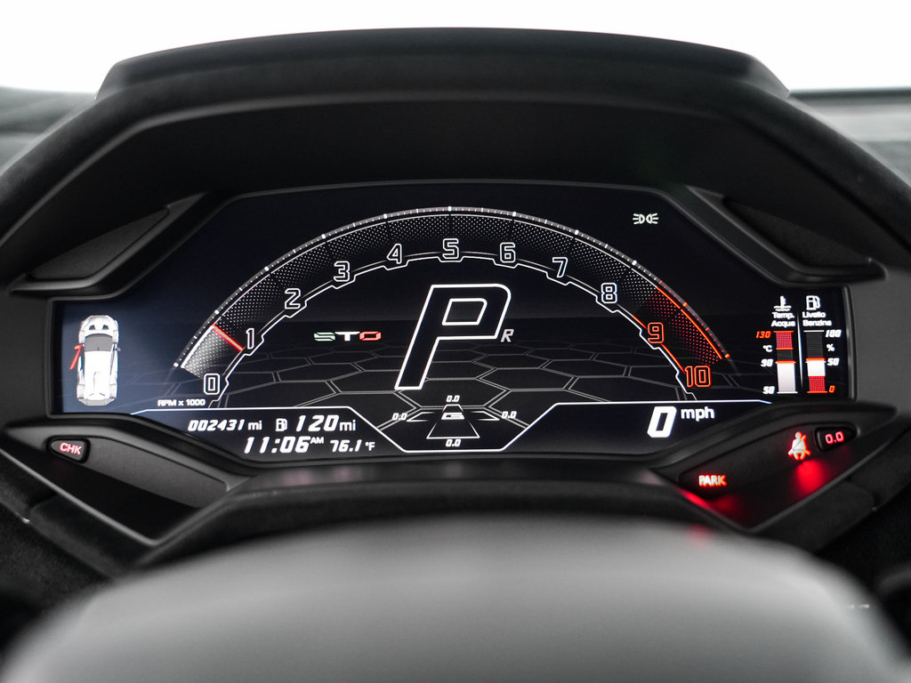 Used 2023 Lamborghini Huracan STO RWD image 21