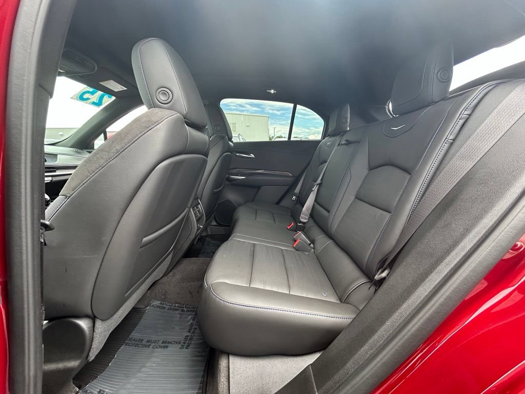 Used 2025 Cadillac XT4 Sport AWD/4WD image 28