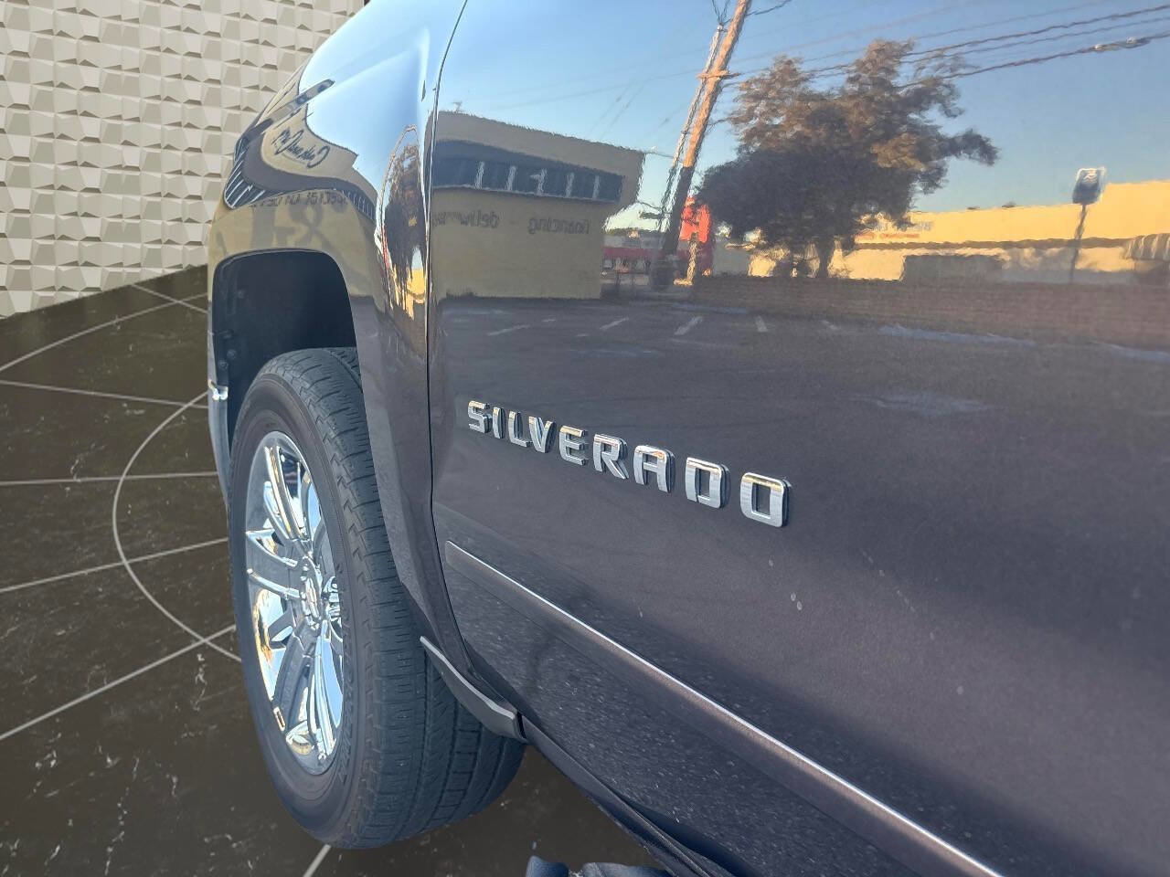 Used 2015 Chevrolet Silverado 1500 LT image 39