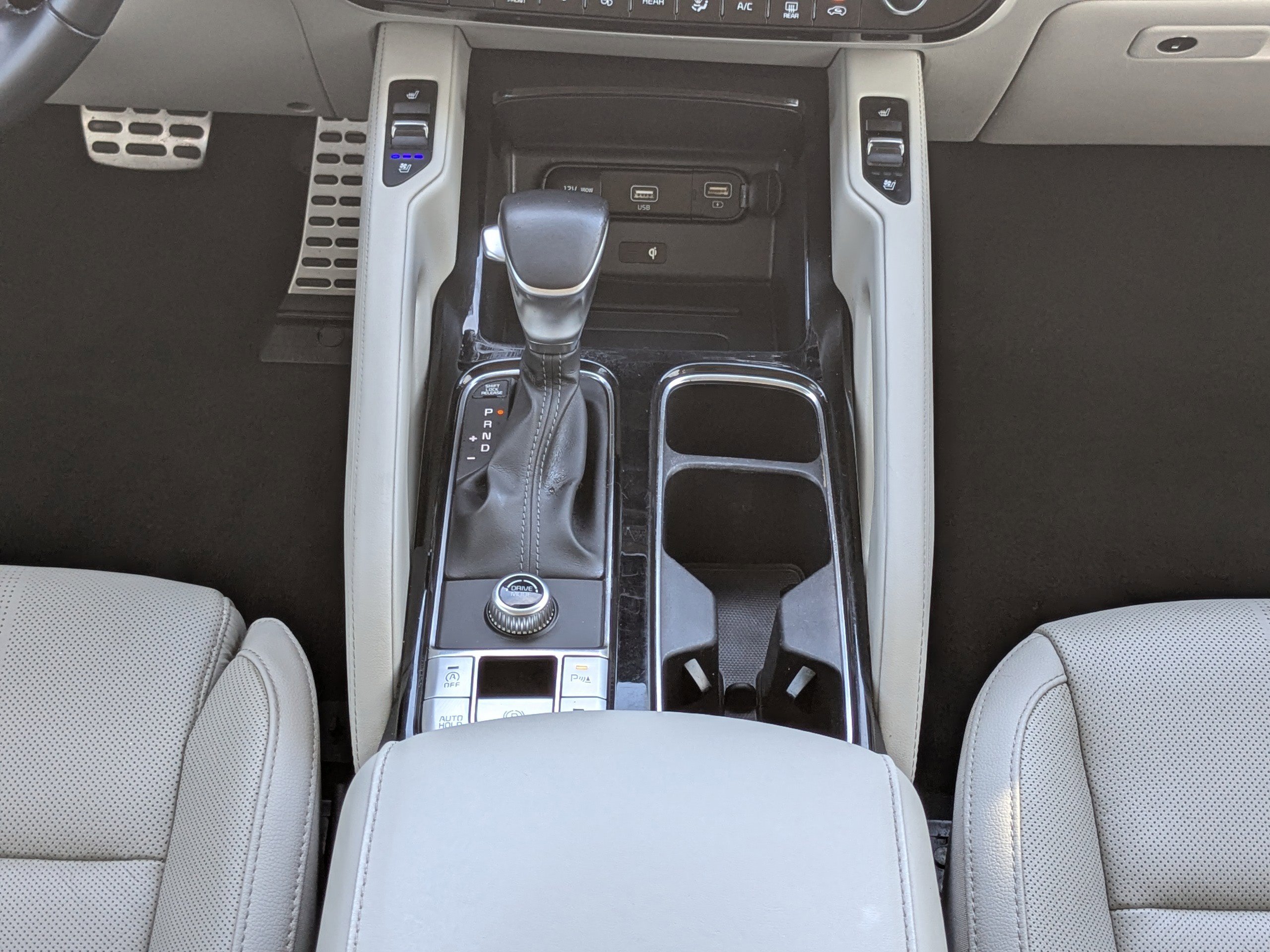 Certified 2021 Kia Telluride SX w/ Towing Package image 22