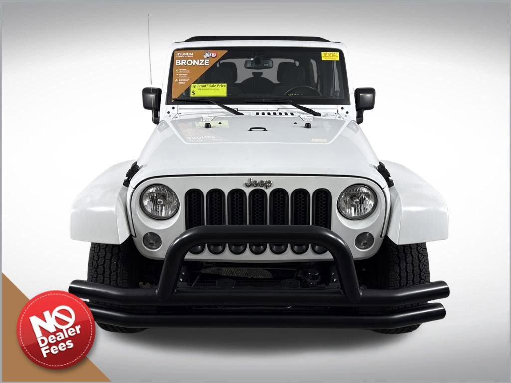 Used 2014 Jeep Wrangler Unlimited Sahara image 9