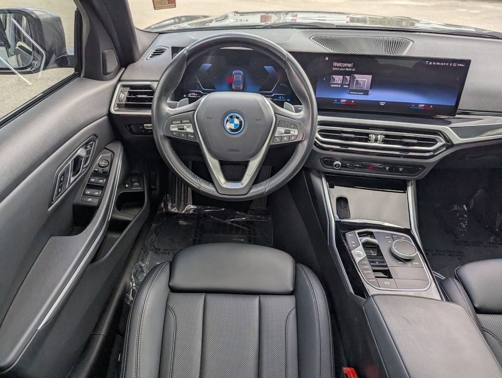 Used 2023 BMW 330e w/ Driving Assistance Package image 20