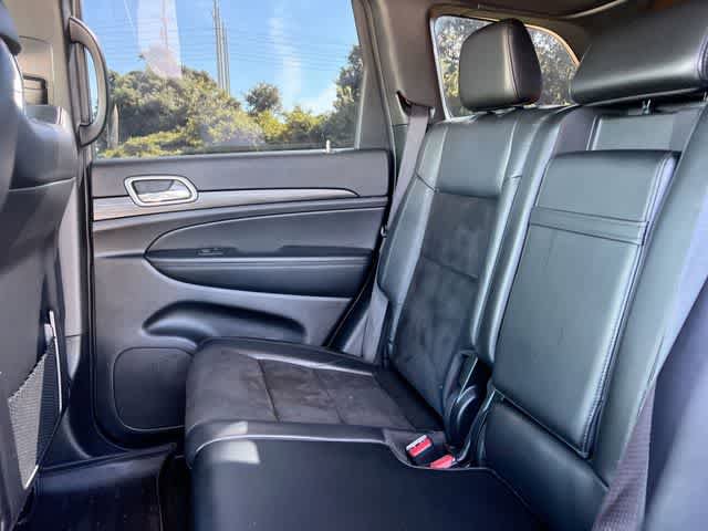 Used 2021 Jeep Grand Cherokee Laredo X RWD image 14