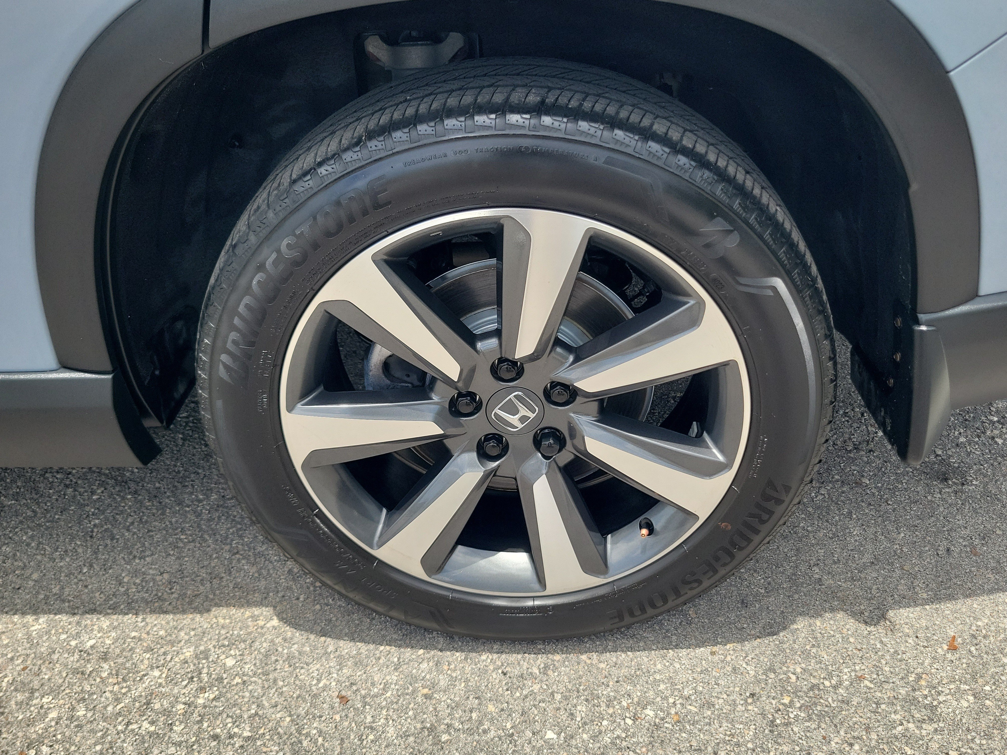 Used 2024 Honda Pilot Elite image 13