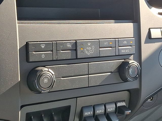 Used 2023 Ford F650 2WD Regular Cab Super Duty image 14