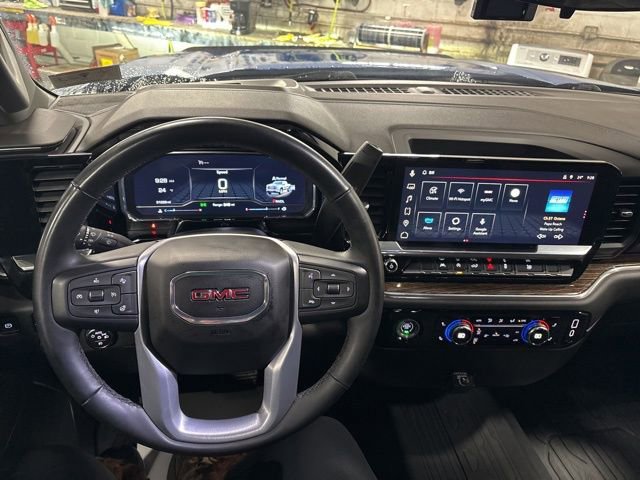 Used 2023 GMC Sierra 1500 Elevation w/ LPO, Elevation Black Package image 10