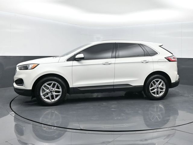 Used 2023 Ford Edge SEL w/ Convenience Package image 4