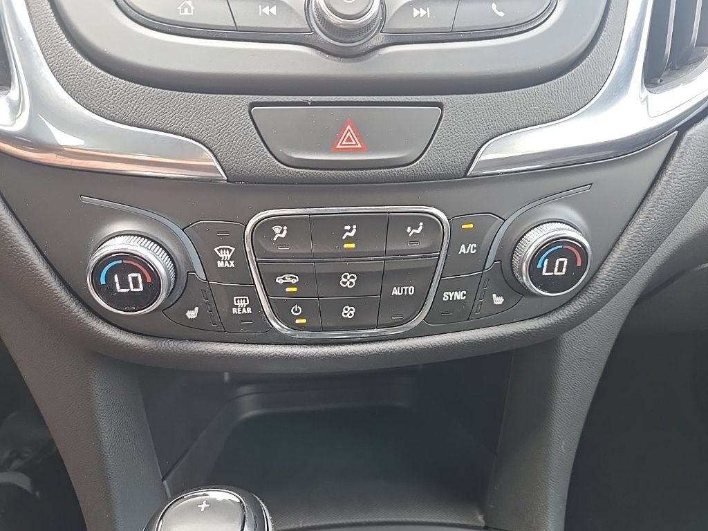 Used 2021 Chevrolet Equinox LT AWD/4WD image 50