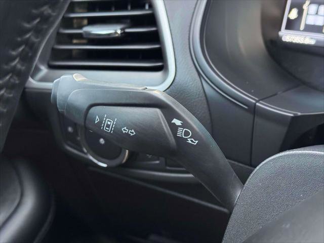 Used 2022 Ford Edge SEL w/ Convenience Package image 21