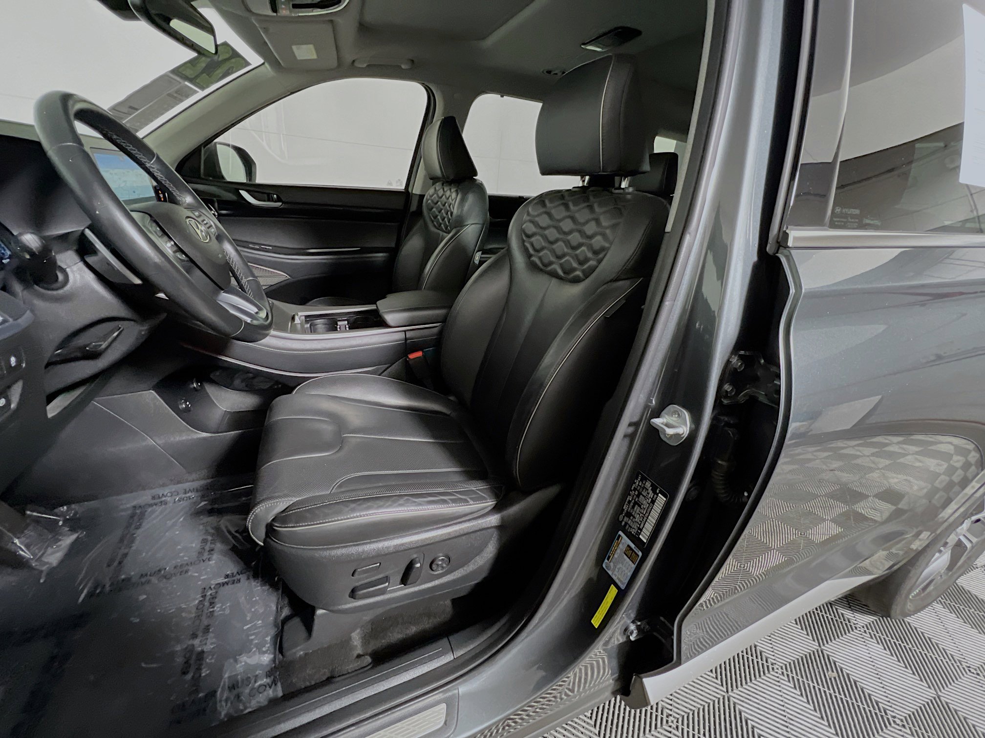 Used 2022 Hyundai Palisade Limited image 15