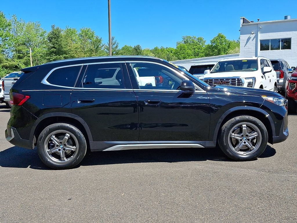 Used 2025 BMW X1 xDrive28i AWD/4WD image 7