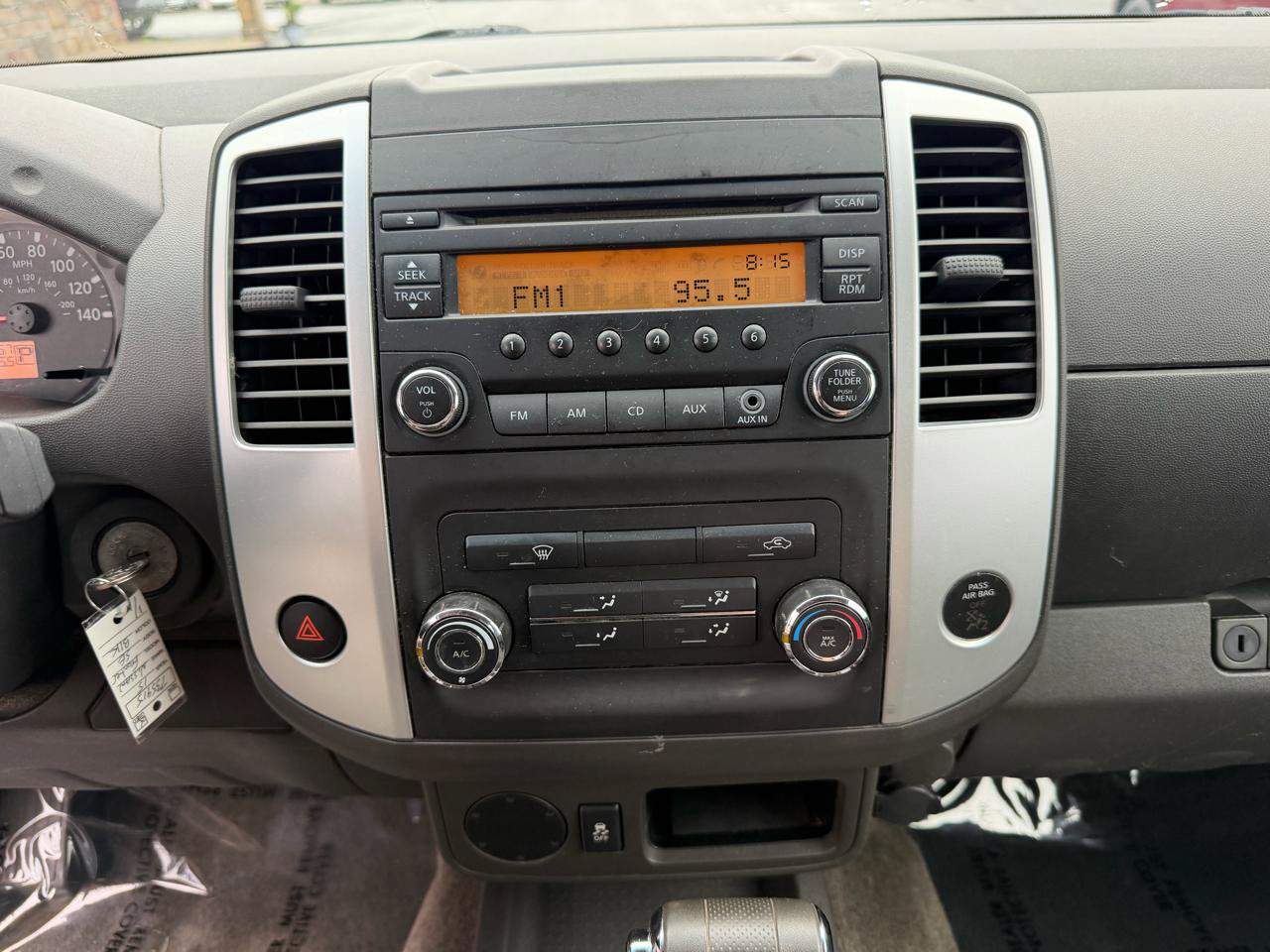 Used 2015 Nissan Frontier S RWD image 27