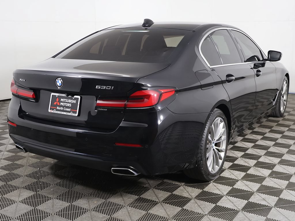 Used 2023 BMW 530i xDrive w/ Convenience Package AWD/4WD image 11