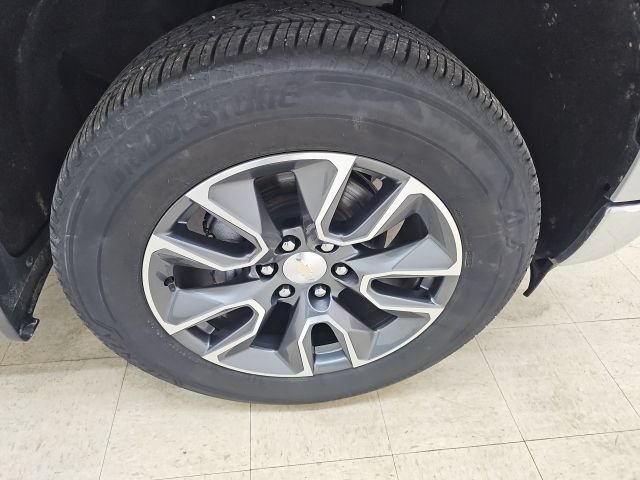 Used 2022 Chevrolet Silverado 1500 LT AWD/4WD image 10