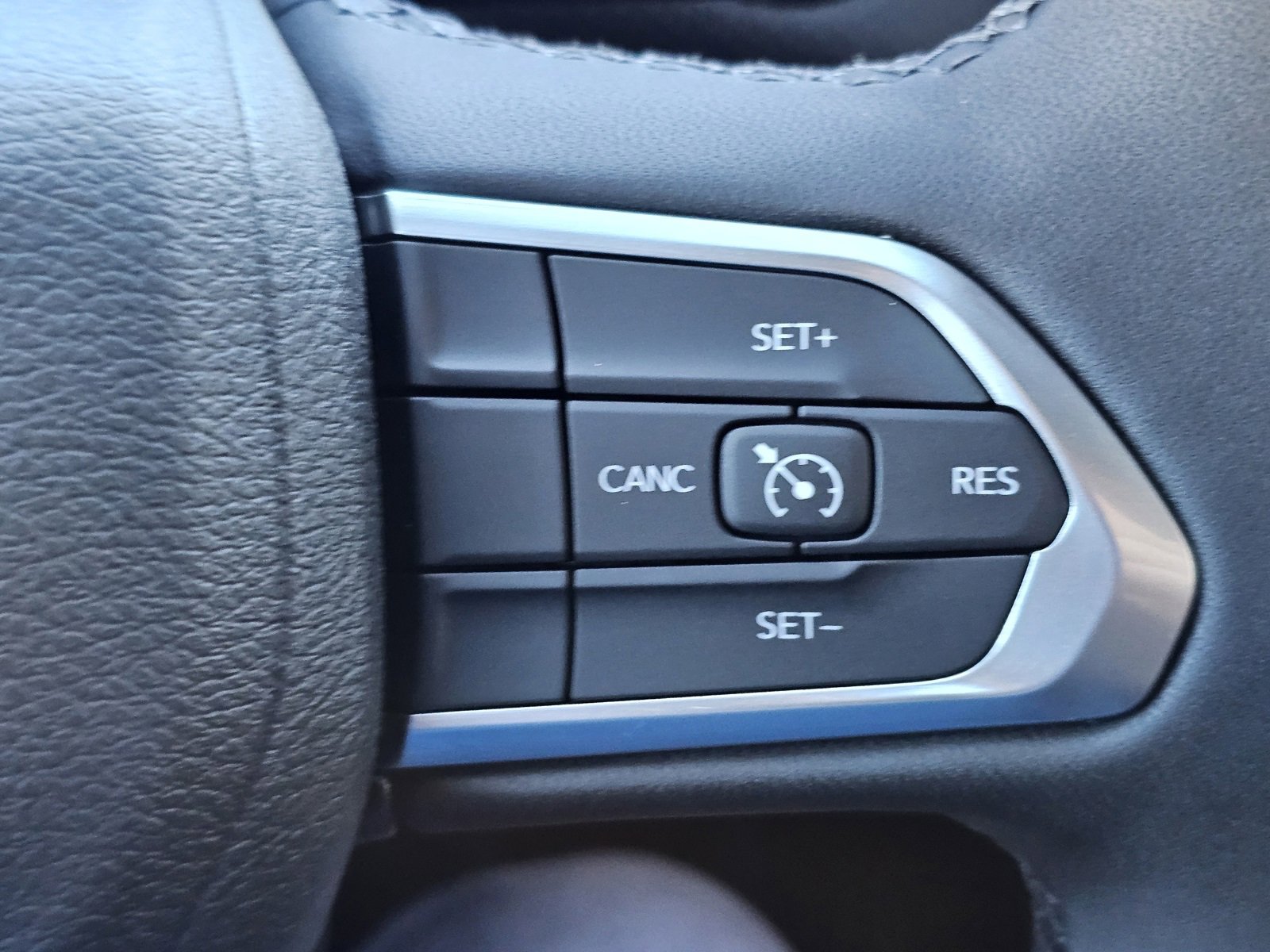 New 2026 Jeep Compass Latitude image 16