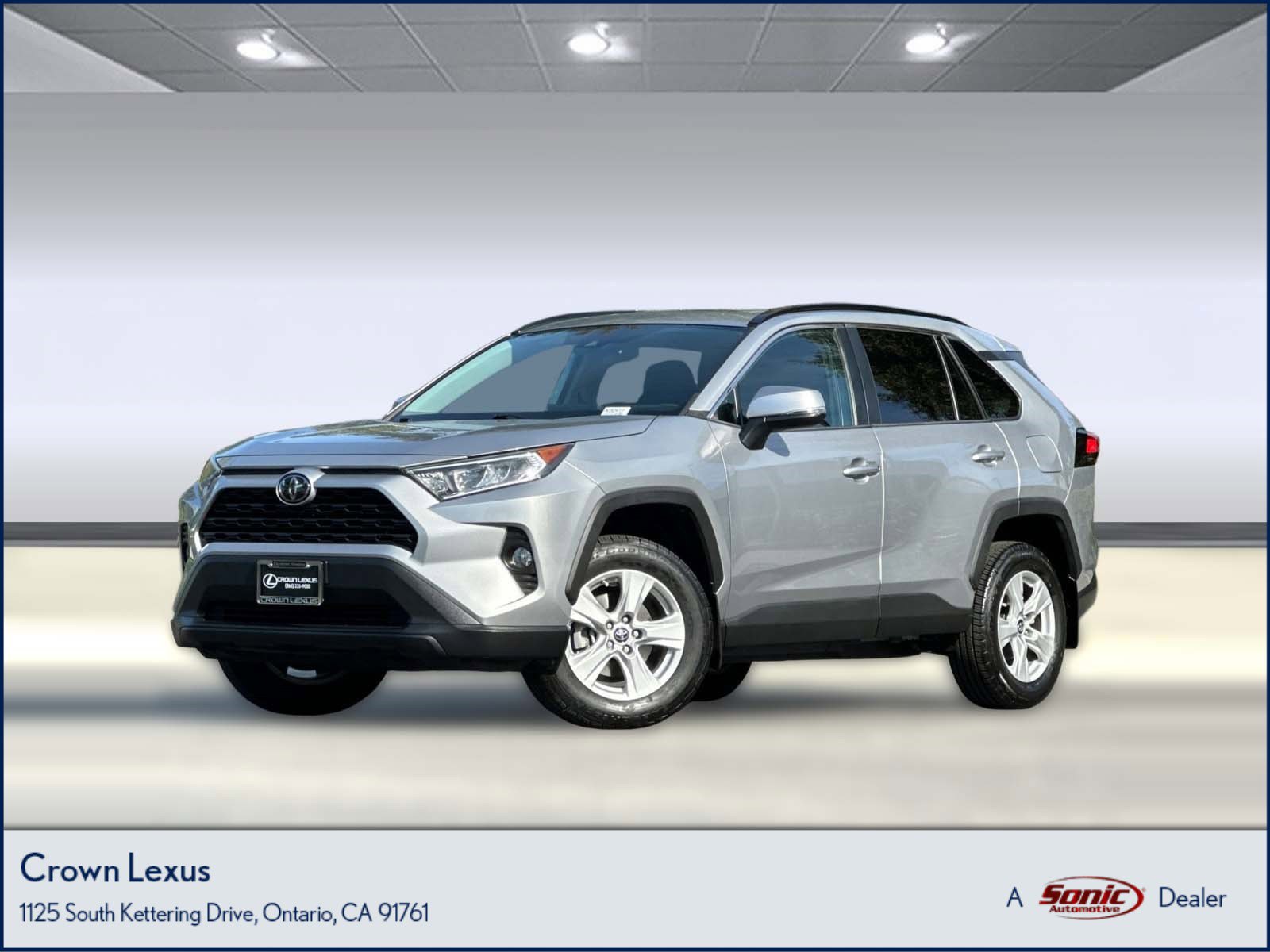 Used 2019 Toyota RAV4 XLE w/ Carpet Mat Package image 1