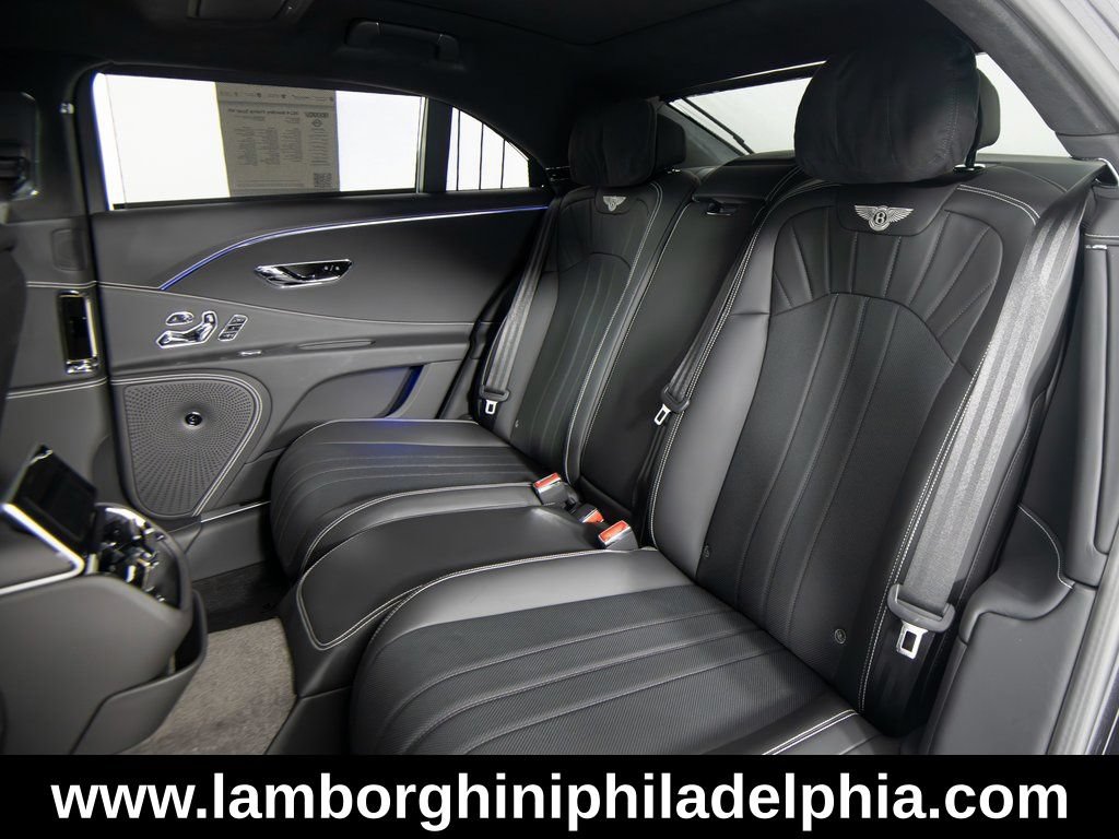 Used 2024 Bentley Flying Spur V8 AWD/4WD image 37