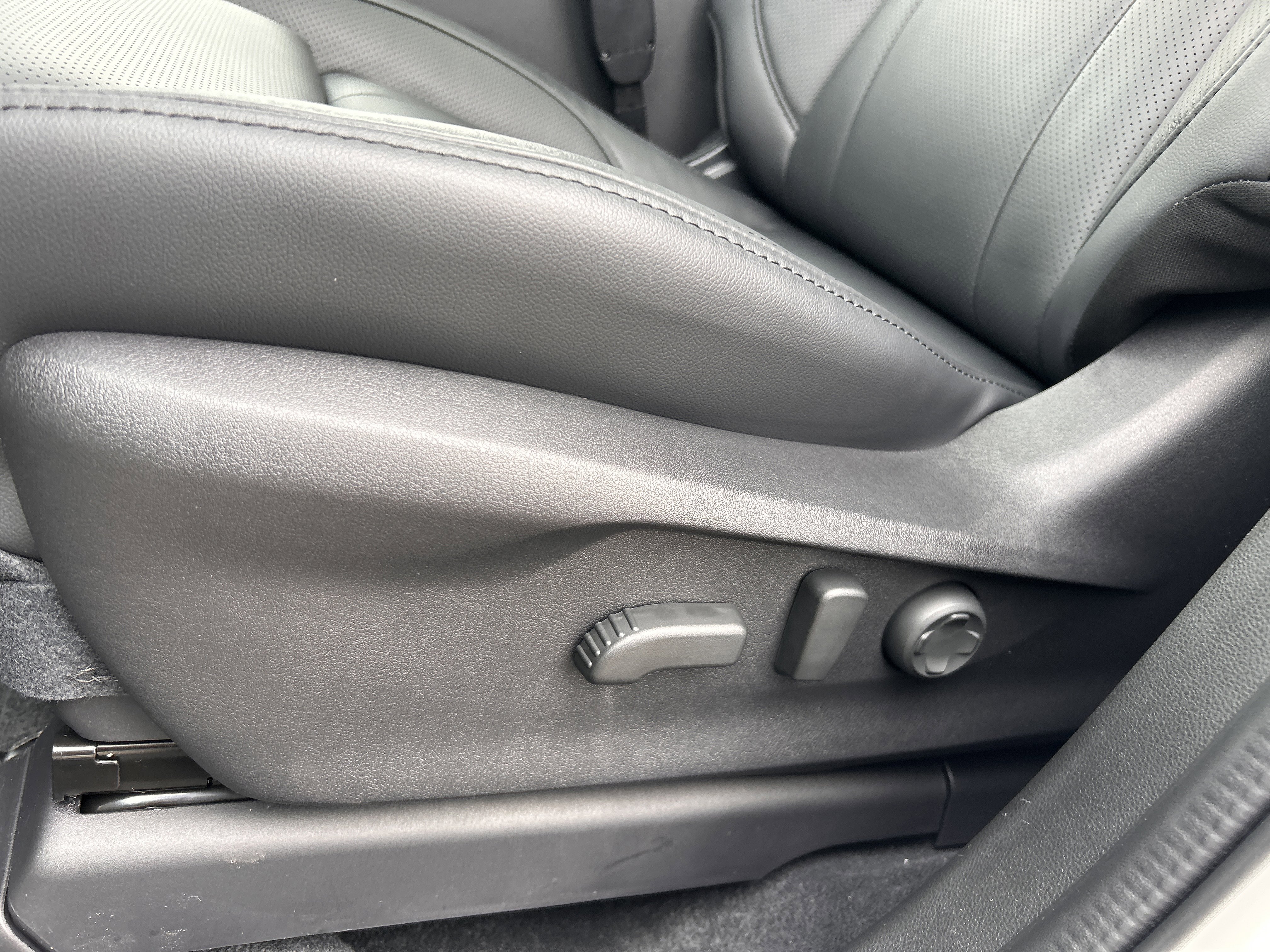 New 2026 Subaru Ascent Bronze Edition image 25