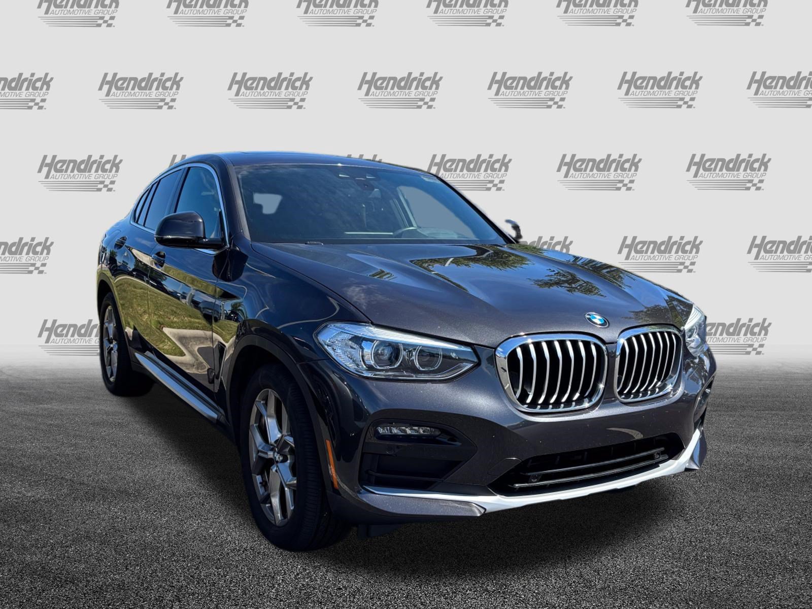 Used 2021 BMW X4 xDrive30i w/ Premium Package AWD/4WD image 3