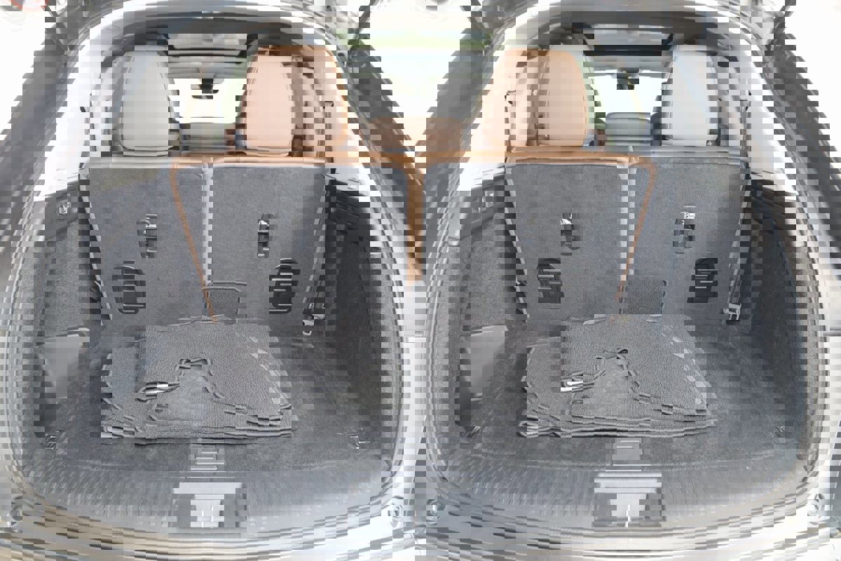 Used 2023 Acura MDX SH-AWD w/ Technology Package image 47