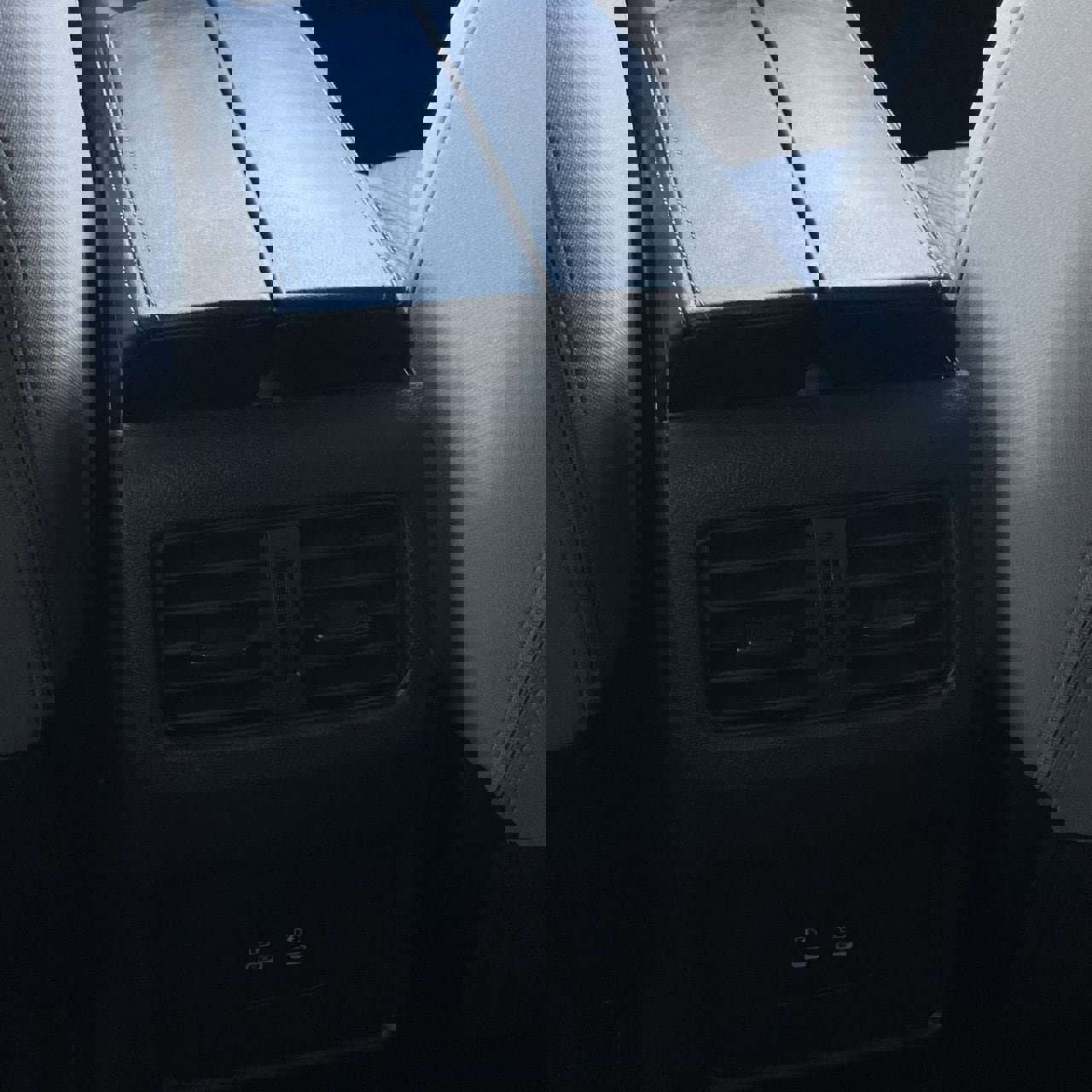 Used 2025 Nissan Rogue SV image 24