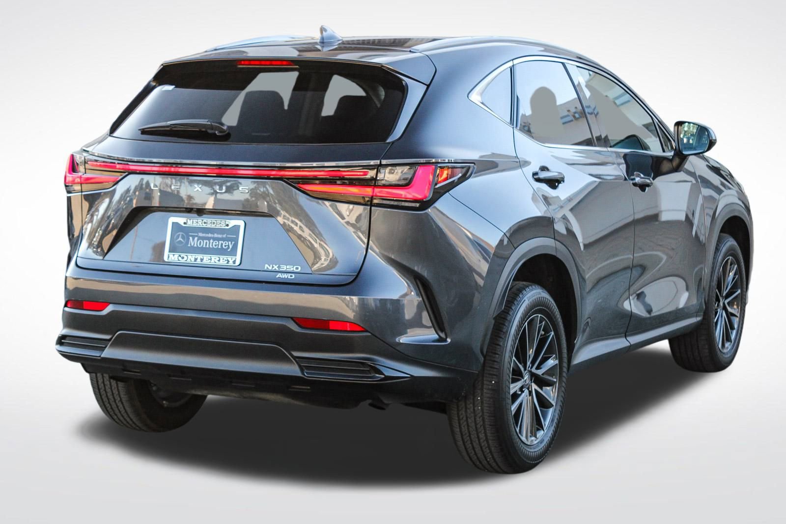 Used 2023 Lexus NX 350 AWD image 8
