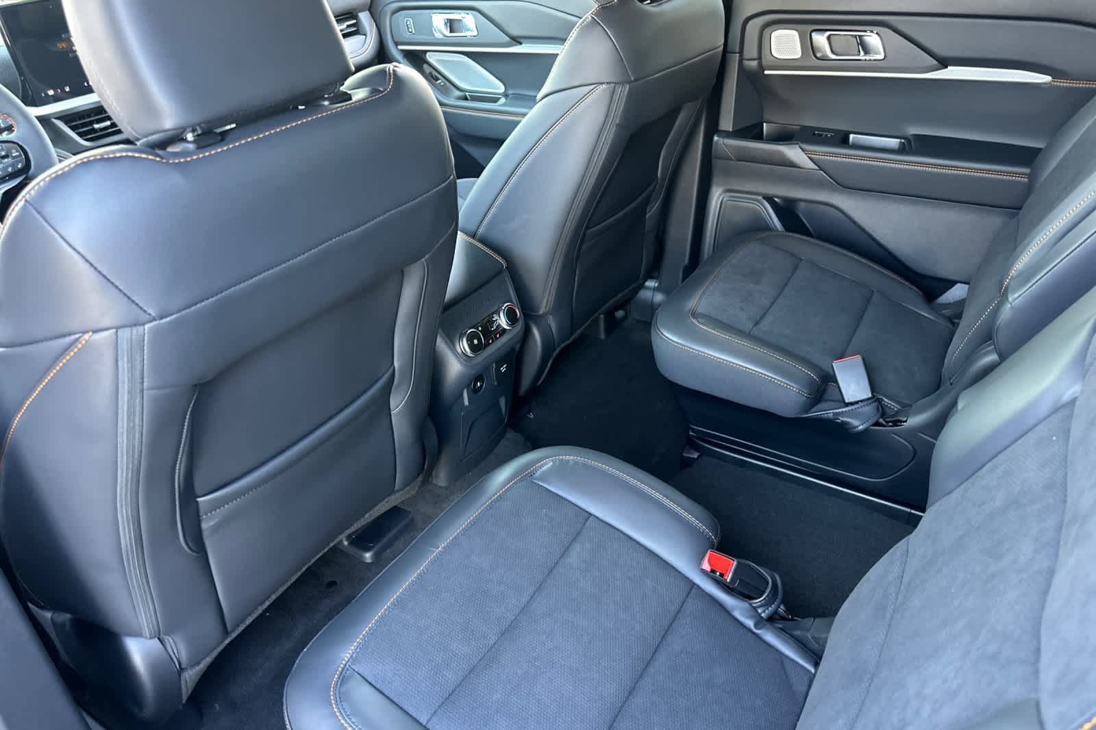 New 2026 Ford Explorer Tremor w/ Tremor Ultimate Package AWD/4WD image 4