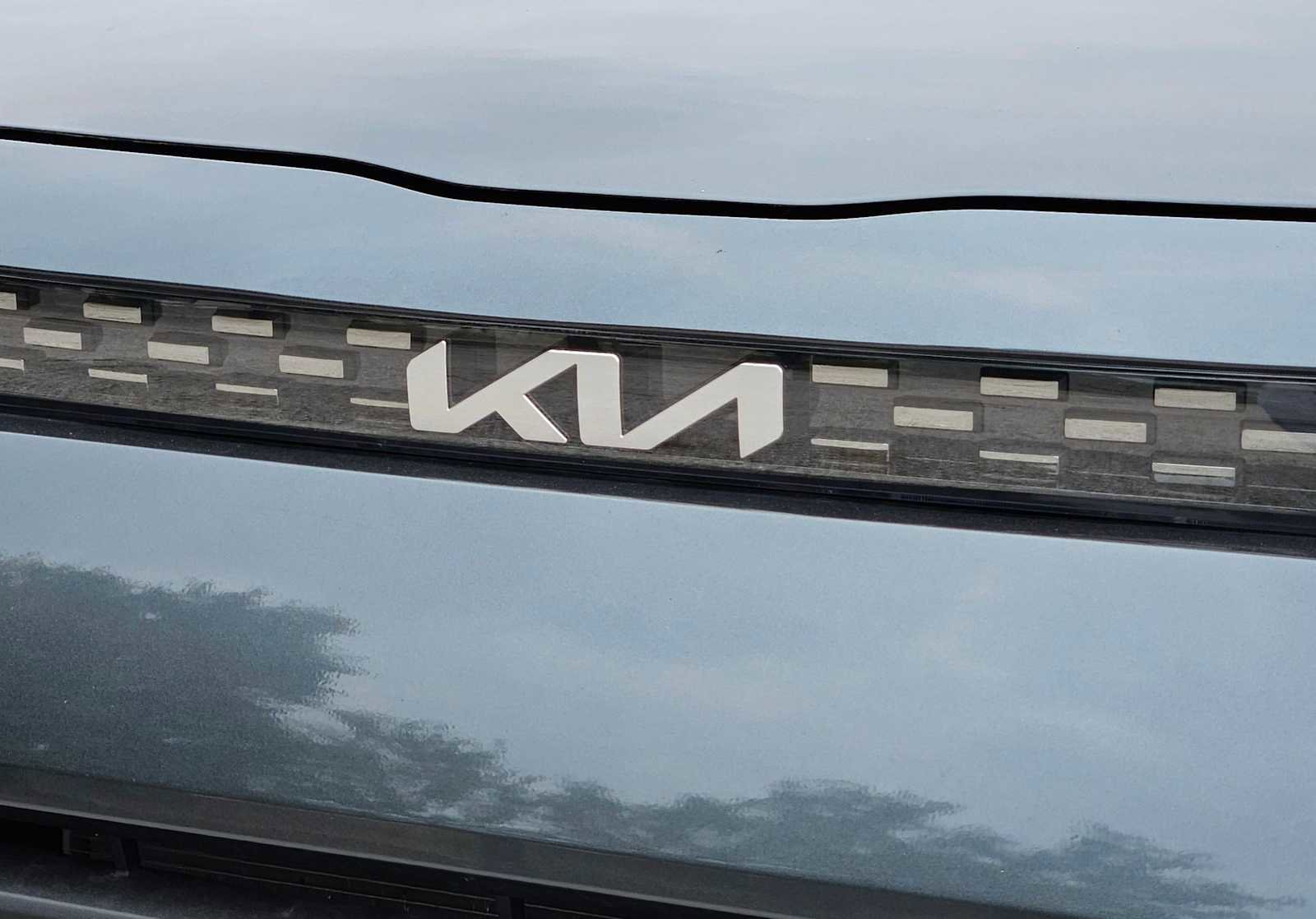 Used 2025 Kia Soul LX FWD image 11