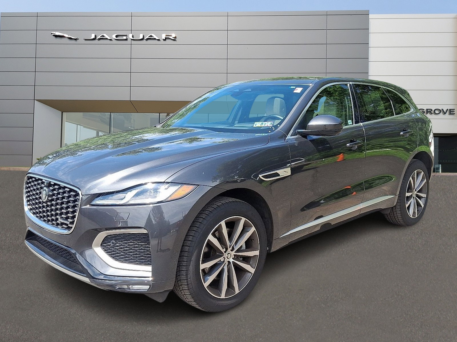 Used 2025 Jaguar F-PACE R-Dynamic S