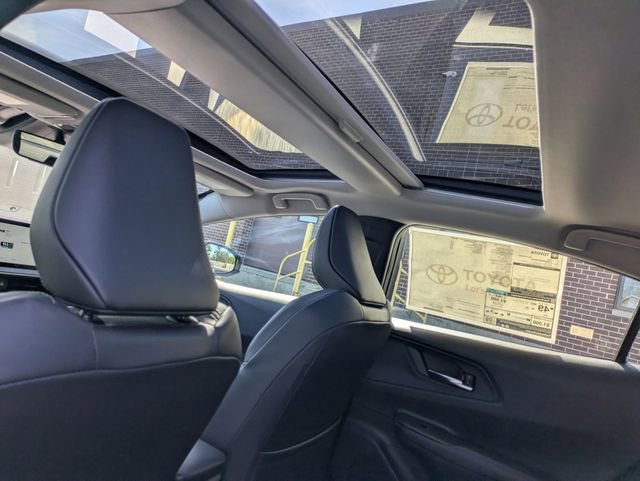 New 2026 Toyota Prius AWD image 19