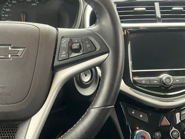 Used 2020 Chevrolet Sonic LT w/ RS Package image 17