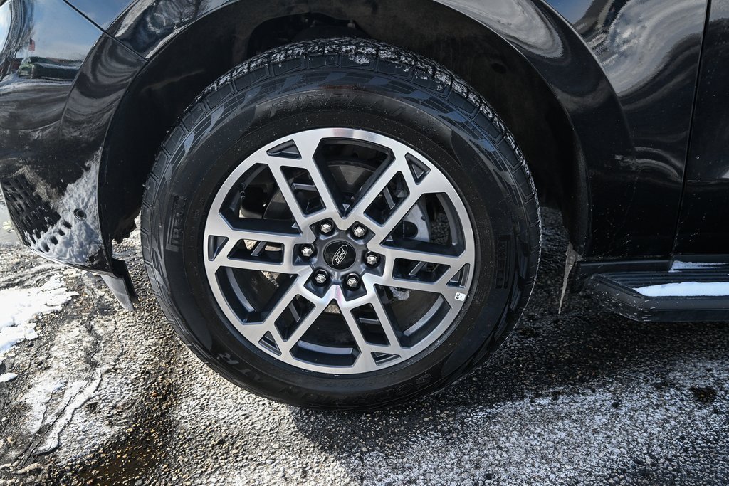 Certified 2025 Ford Expedition Active image 12