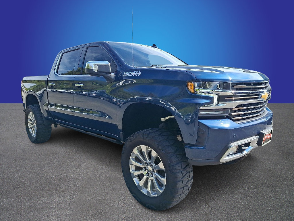 Used 2021 Chevrolet Silverado 1500 High Country w/ Technology Package AWD/4WD image 3