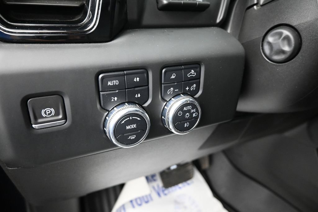 Used 2023 GMC Sierra 1500 AT4 w/ AT4 Premium Package AWD/4WD image 27