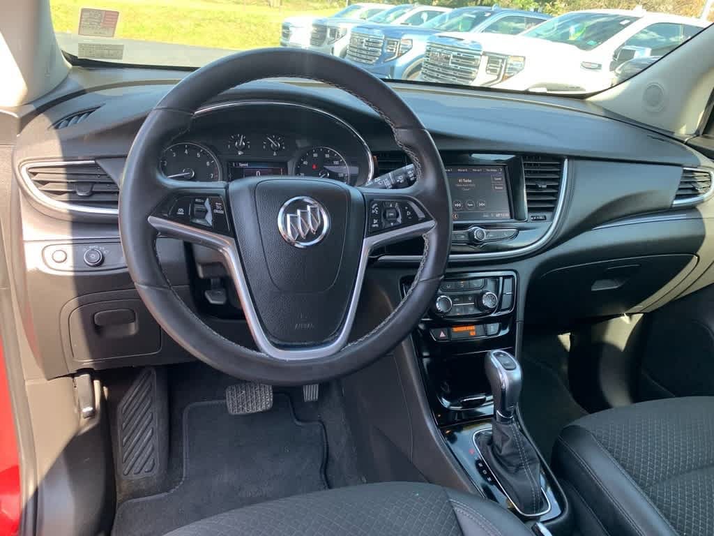 Certified 2022 Buick Encore Preferred AWD/4WD image 16