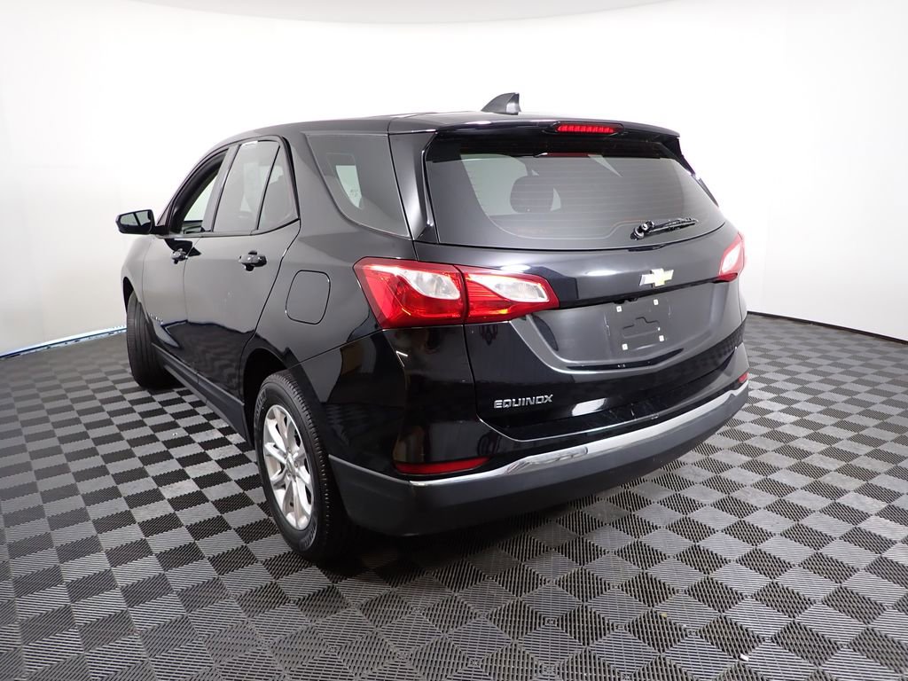 Used 2018 Chevrolet Equinox LS FWD image 13