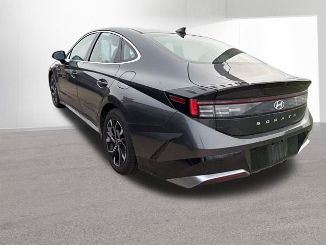 Used 2025 Hyundai Sonata SEL image 2