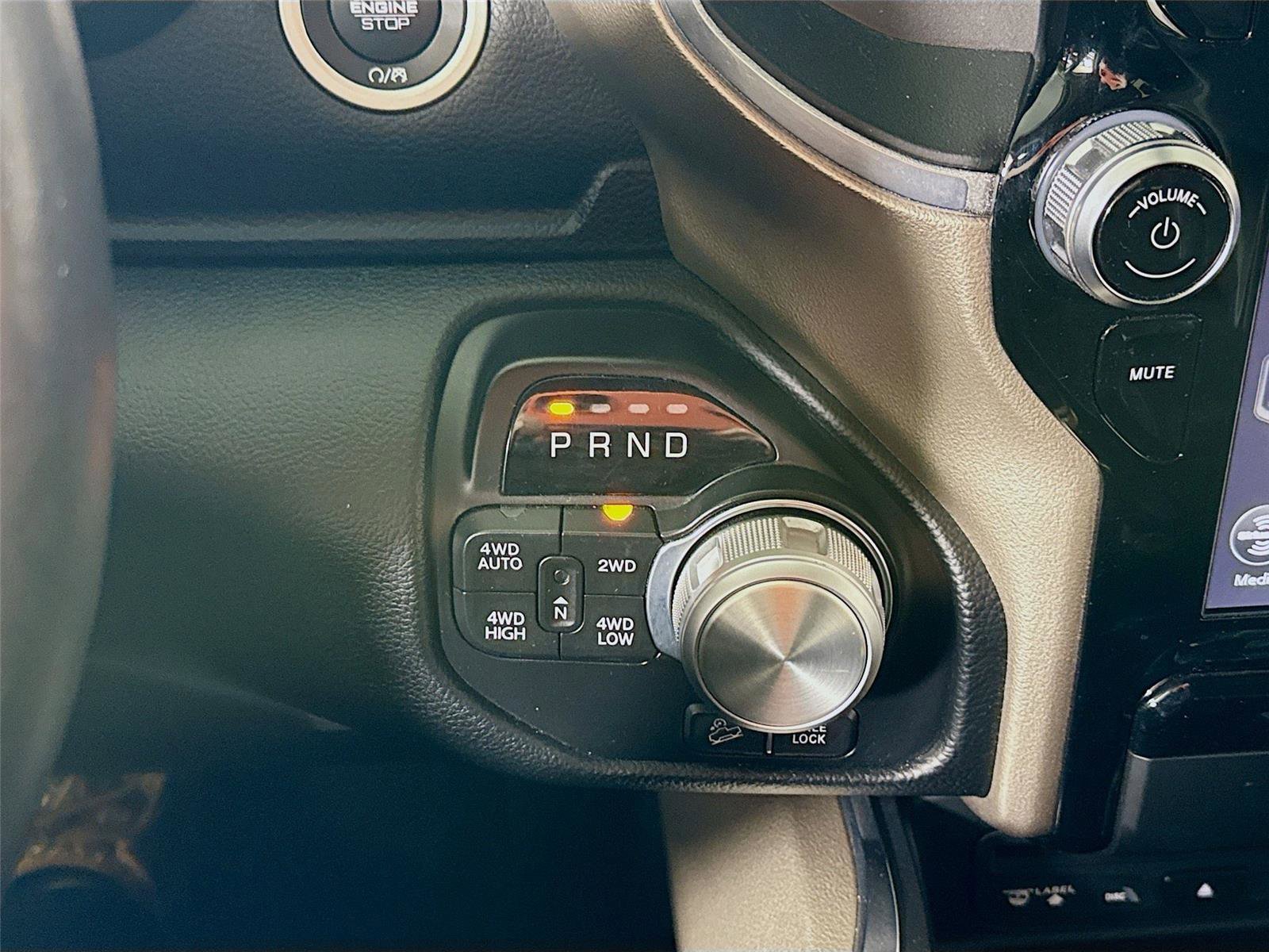 Used 2019 RAM 1500 Laramie image 11