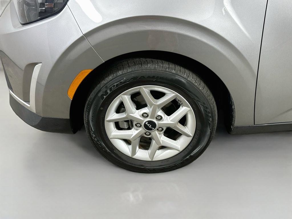 Used 2023 Kia Soul FWD image 8