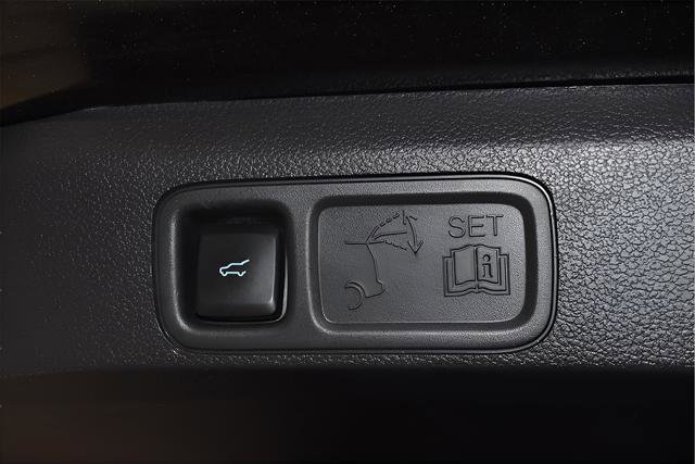 Used 2024 Ford Expedition Limited image 38