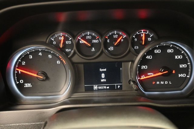 Used 2021 Chevrolet Silverado 1500 W/T w/ WT Value Package AWD/4WD image 3