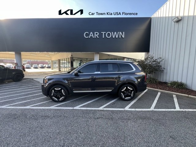 Used 2025 Kia Telluride S