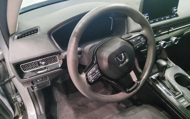 Used 2023 Honda Civic LX image 29
