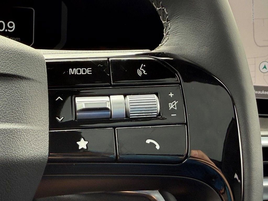 New 2026 Kia Sorento SX image 13