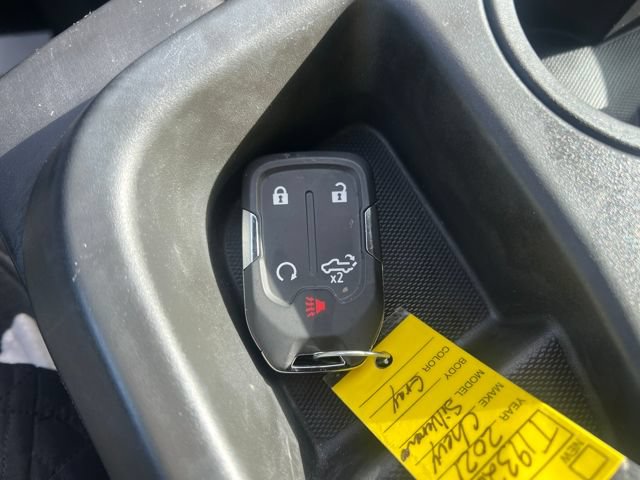 Used 2021 Chevrolet Silverado 1500 LT AWD/4WD image 34