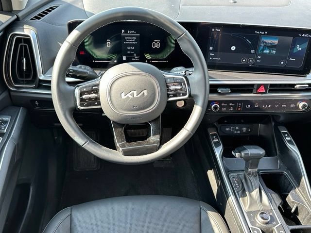 Used 2025 Kia Sorento S AWD/4WD image 15