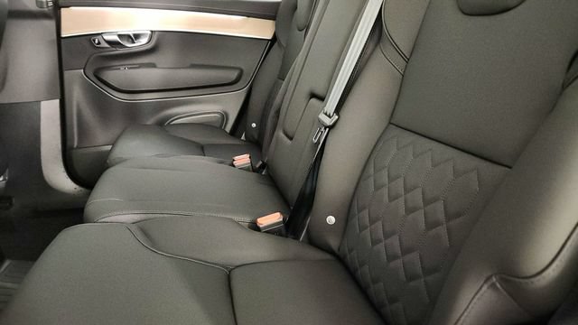 New 2026 Volvo XC90 T8 Core w/ Protection Package Premier AWD/4WD image 28