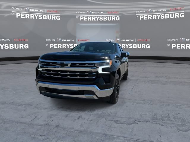 Used 2022 Chevrolet Silverado 1500 LTZ w/ LTZ Premium Package AWD/4WD image 5